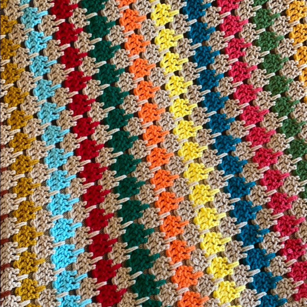 BOHO HANDMADE Lap/ Baby Quilt 40 X 40 - Picture 3 of 4